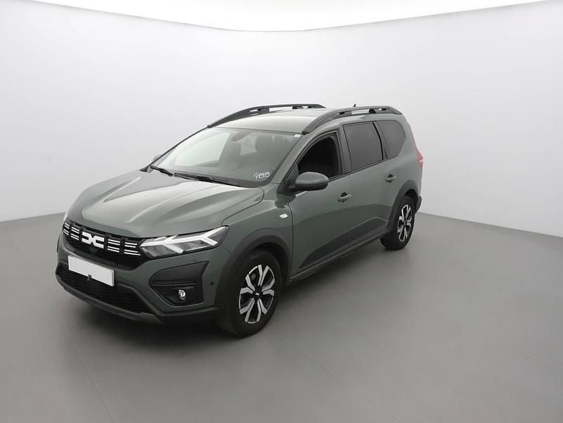 Usata Dacia Jogger Expression 111 CV (81 kW) 2024 Verde Monovolume