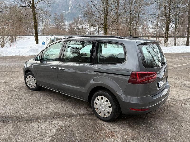 Gebraucht Seat Alhambra Style 150 PS (110 kW) 2017 Grau Van / Kleinbus