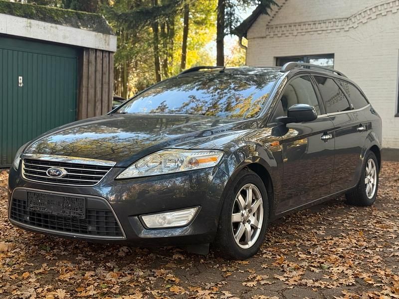 Grau Gebraucht 2007 Ford Mondeo Kombi | 2.500 € (Teuer) - Bild 1/4