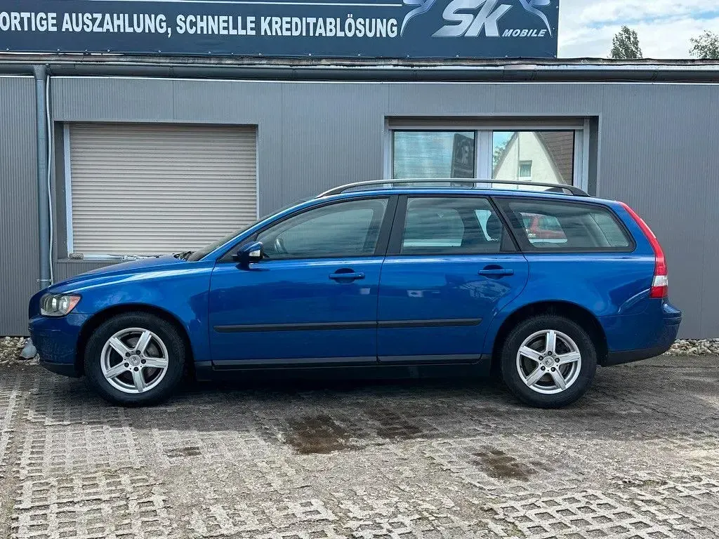 Gebraucht Volvo V50 Kinetic 125 PS (91 kW) 2007 Blau Kombi
