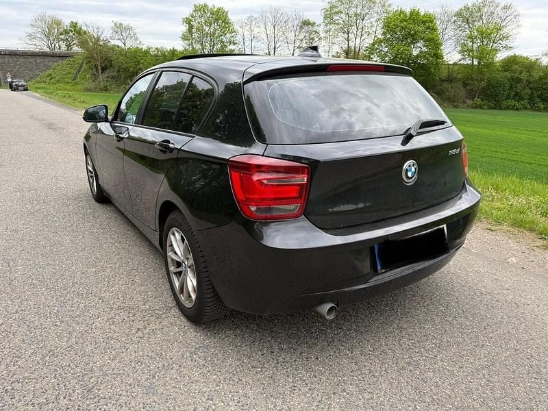 Second-hand BMW 118 143 CP (105 kW) 2013 Negru Hatchback