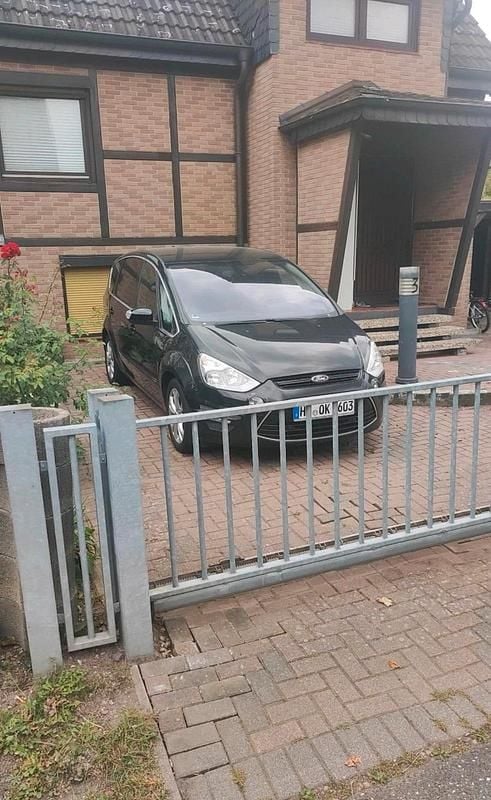 Gebraucht Ford S-MAX S 163 PS (119 kW) 2011 Schwarz Van / Kleinbus