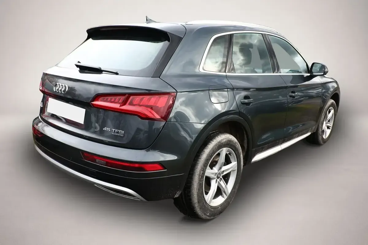 Gebraucht Audi Q5 Sport 245 PS (180 kW) 2020 Grau SUV