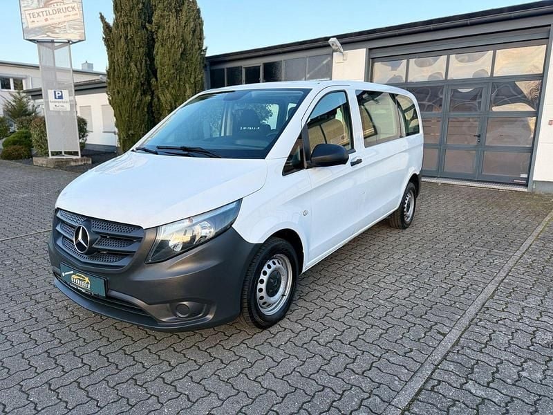 Gebraucht Mercedes Vito 114 PS (83 kW) 2017 Weiß Van