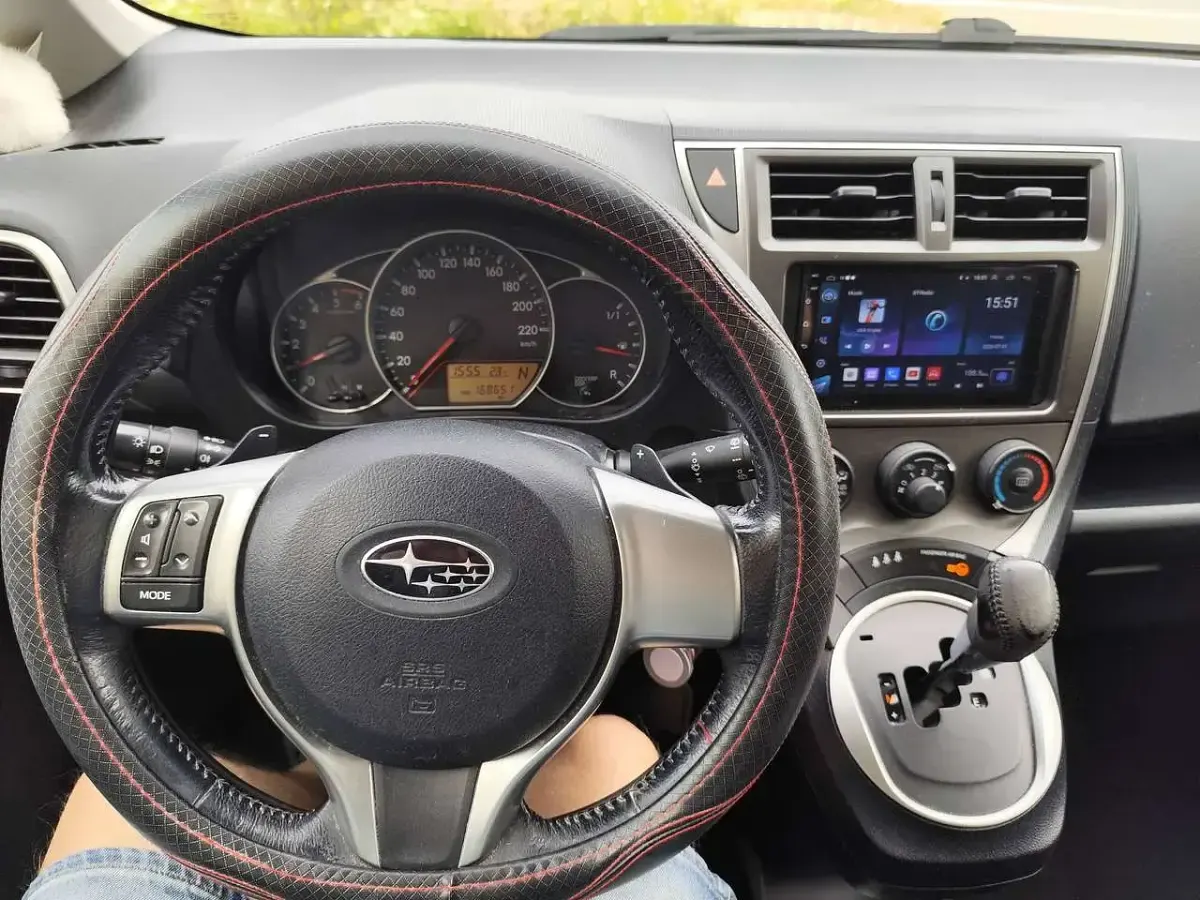 Gebraucht Subaru Trezia Active 90 PS (66 kW) 2012 Grau Kleinwagen