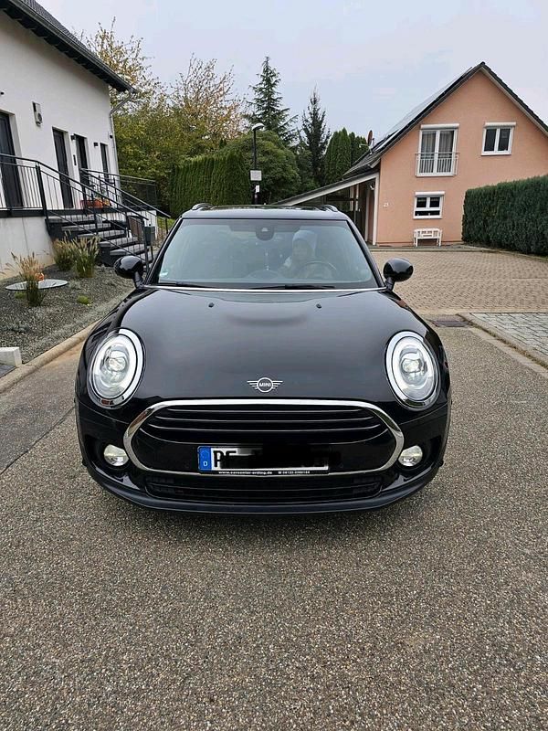 Schwarz Gebraucht 2018 Mini Cooper D Kleinwagen | 16.900 € - Bild 1/4