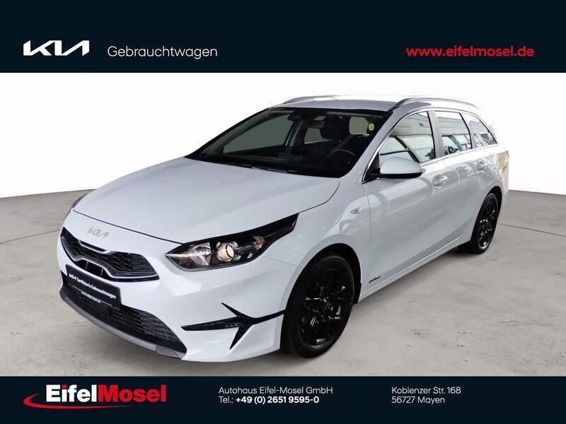 Weiß Gebraucht 2024 Kia Ceed Sportswagon Vision Kombi | 23.500 € (Superpreis) - Bild 1/4