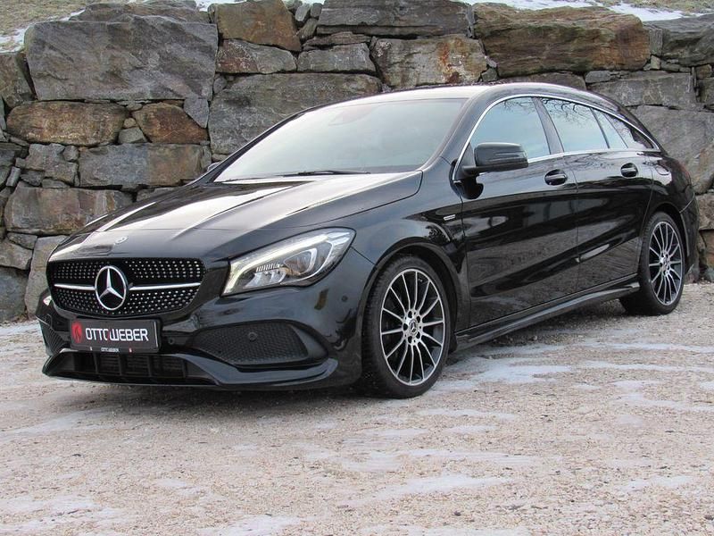 Gebraucht Mercedes CLA200 AMG 156 PS (114 kW) 2017 Schwarz Limousine