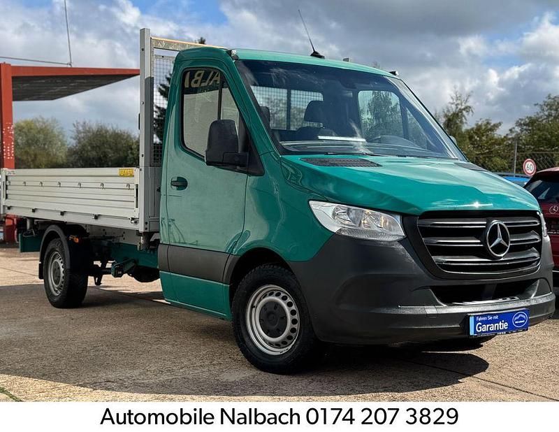 Gebraucht Mercedes Sprinter 143 PS (105 kW) 2020 Grün Van