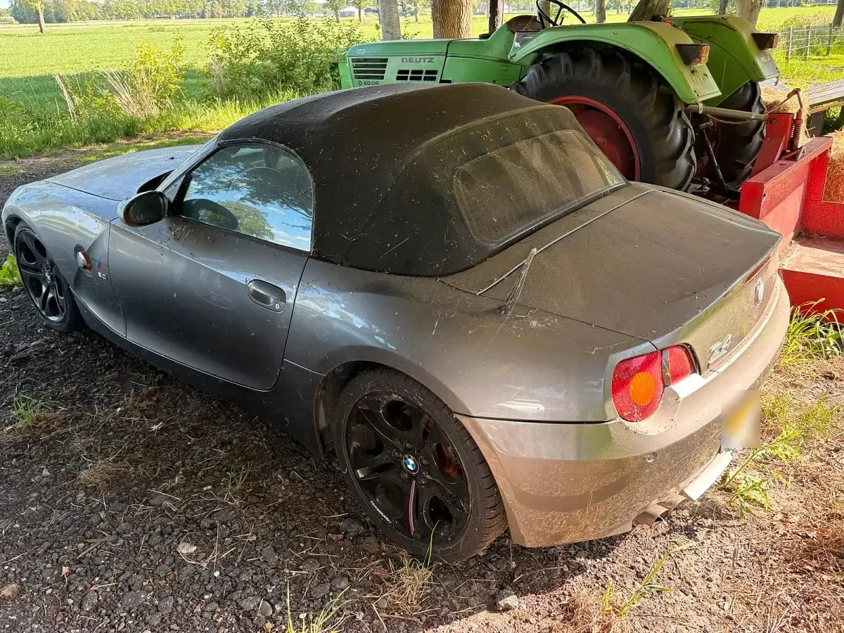 Gebraucht BMW Z4 231 PS (169 kW) 2004 Grau Cabrio