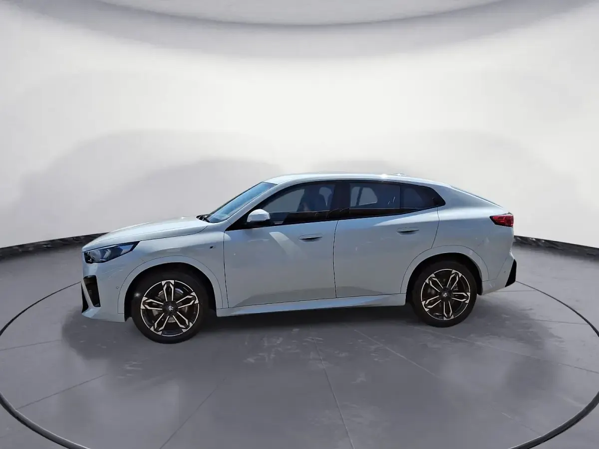 Używany BMW X2 M Sport 163 KM (119 kW) 2025 SUV