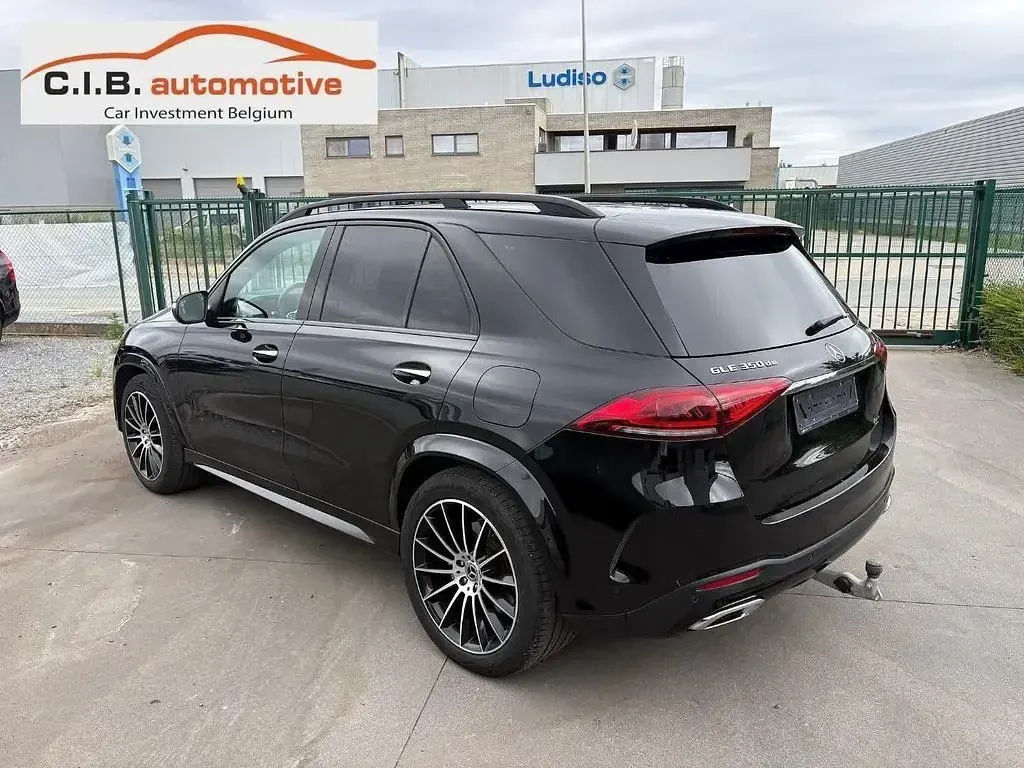 Gebraucht Mercedes GLE350 AMG 194 PS (142 kW) 2023 Schwarz SUV