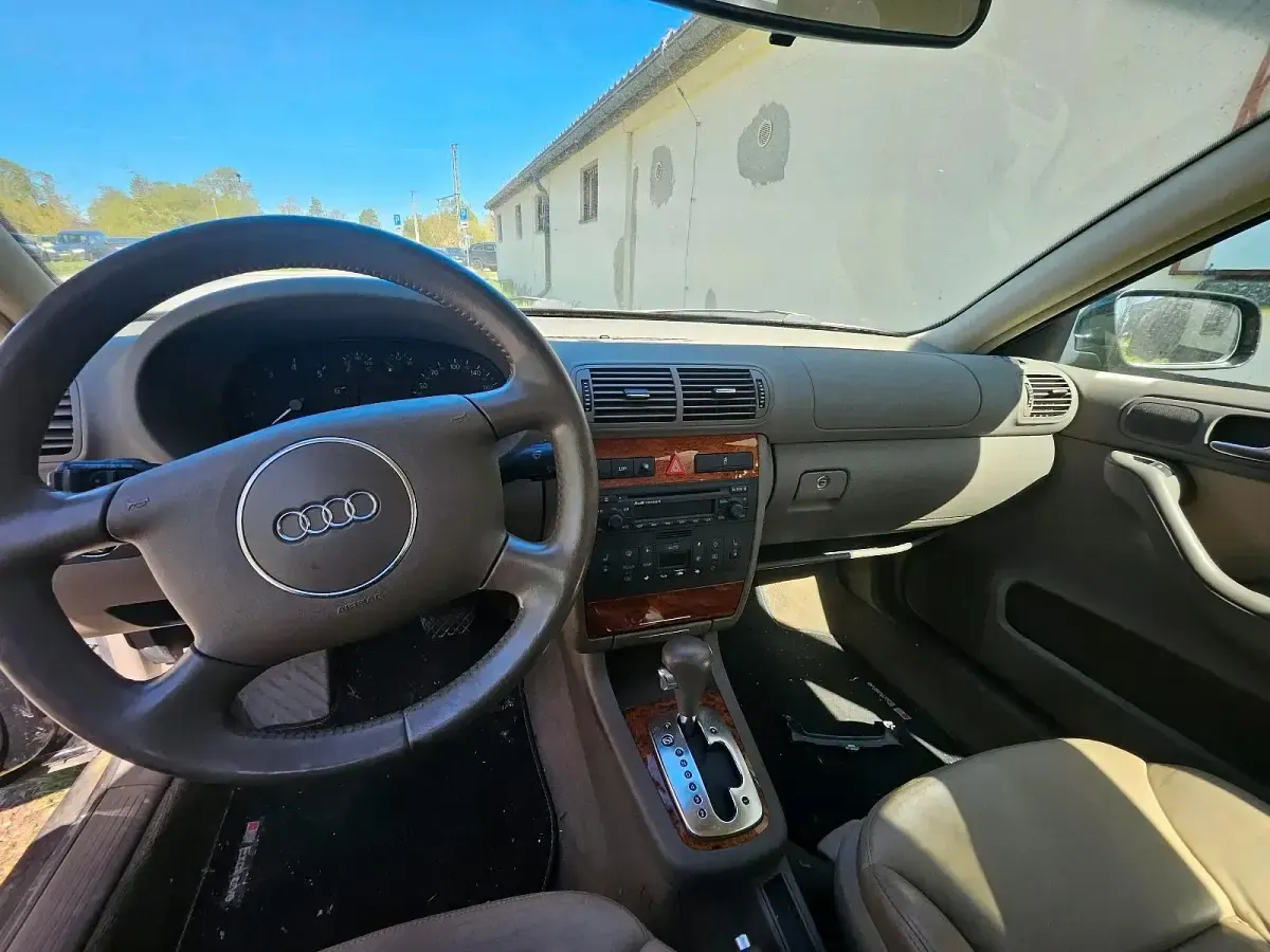 Gebraucht Audi A3 150 PS (110 kW) 2002 Schwarz Kleinwagen