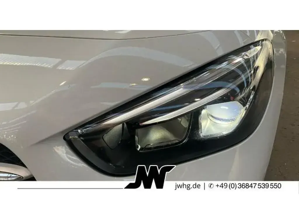Gebraucht Mercedes 200 Style 150 PS (110 kW) 2020 Digitalweiss  metalliclack (metallic) Limousine