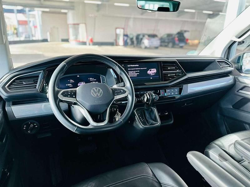 Schwarz Gebraucht 2021 VW T6.1 Generation Six Van | 49.000 € (Guter Preis) - Bild 1/4
