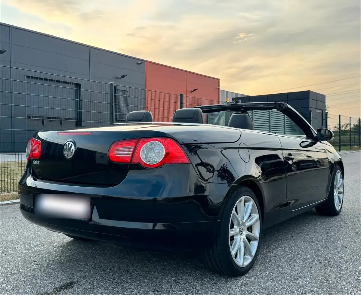 Gebraucht VW Eos 140 PS (102 kW) 2007 Schwarz Cabrio