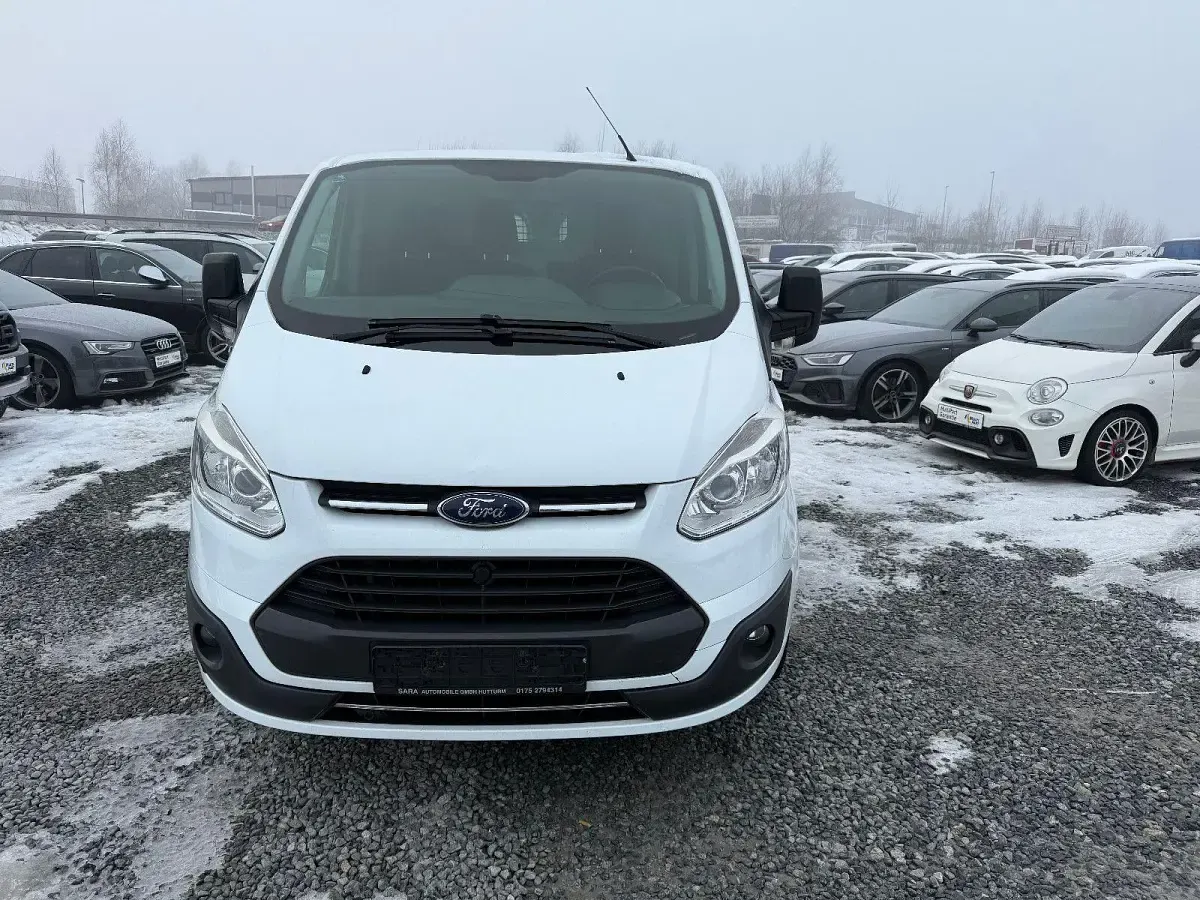 Używany Ford Transit Custom Trend 131 KM (96 kW) 2017 Biały Minivan