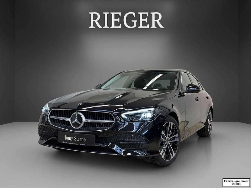 Gebraucht Mercedes C300e Avantgarde 204 PS (150 kW) 2024 Schwarz Limousine
