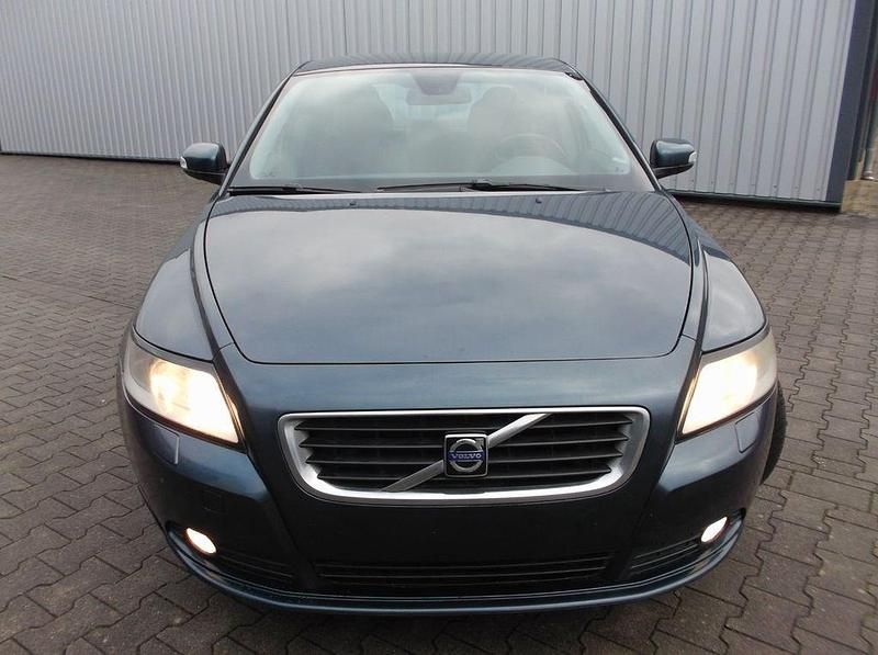 Gebraucht Volvo S40 109 PS (80 kW) 2010 Blau Limousine