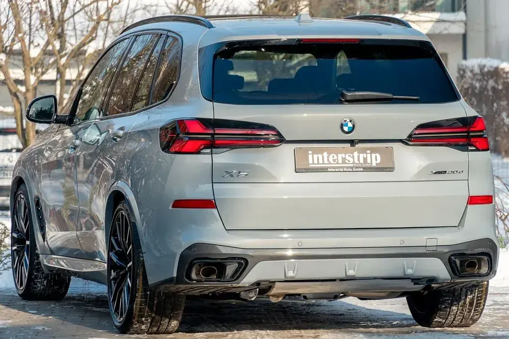 Gebraucht BMW X5 M Sport 298 PS (219 kW) 2026 Grau SUV