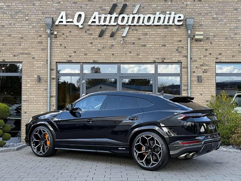 Neu Lamborghini Urus 666 PS (489 kW) 2025 Nero cosmus SUV
