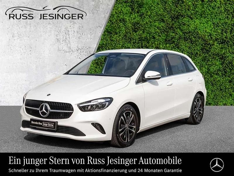 Polar white Gebraucht 2024 Mercedes B200 Progressive Van / Kleinbus | 29.480 € (Guter Preis) - Bild 1/3