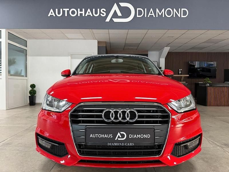 Gebraucht Audi A1 Sport 95 PS (69 kW) 2018 Rot Limousine