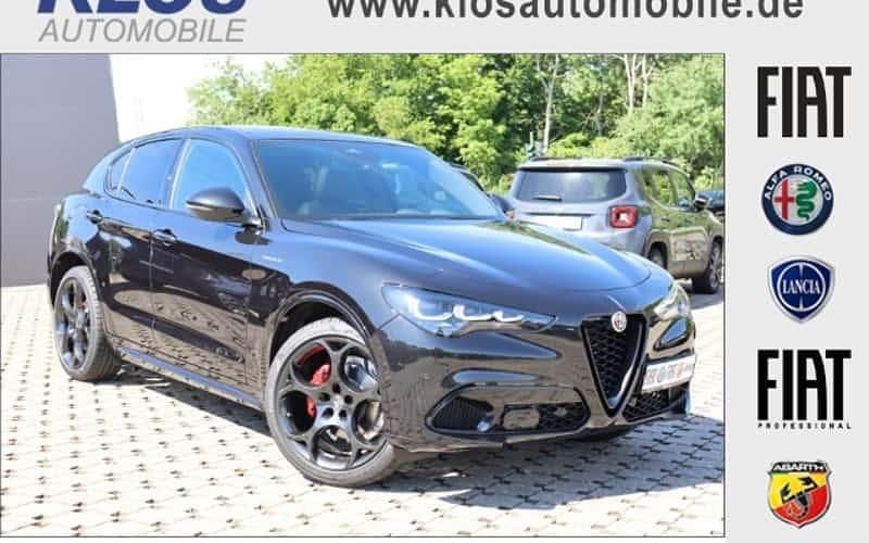 Schwarz Neu 2025 Alfa Romeo Stelvio Veloce SUV | 52.990 € - Bild 1/4