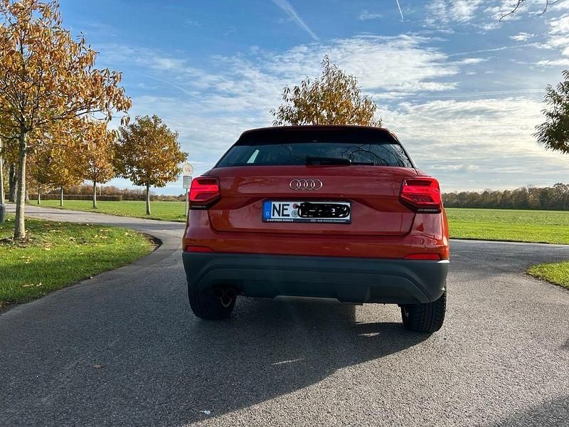 Second-hand Audi Q2 150 CP (110 kW) 2017 Portocaliu SUV