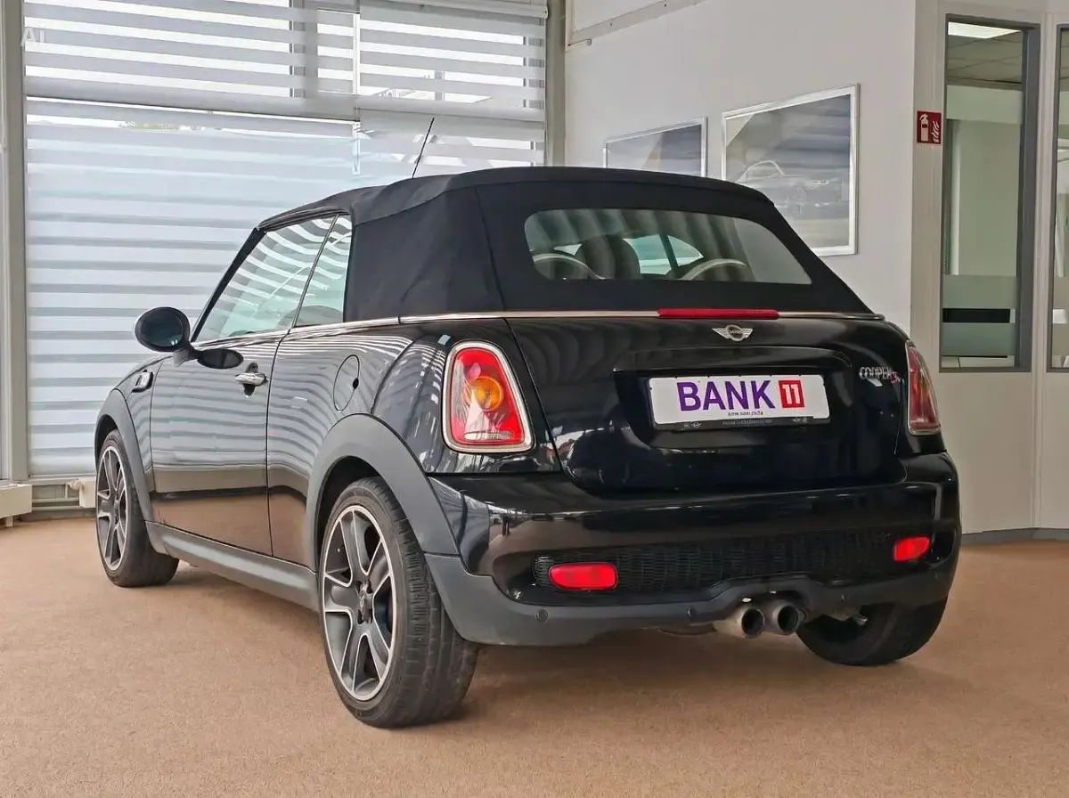 Gebraucht Mini Cooper S Cabriolet 184 PS (135 kW) 2010 Schwarz Cabrio