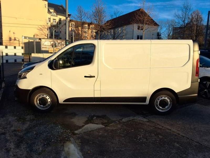 Gebraucht Renault Trafic 120 PS (88 kW) 2021 Arktisweiß Van / Kleinbus