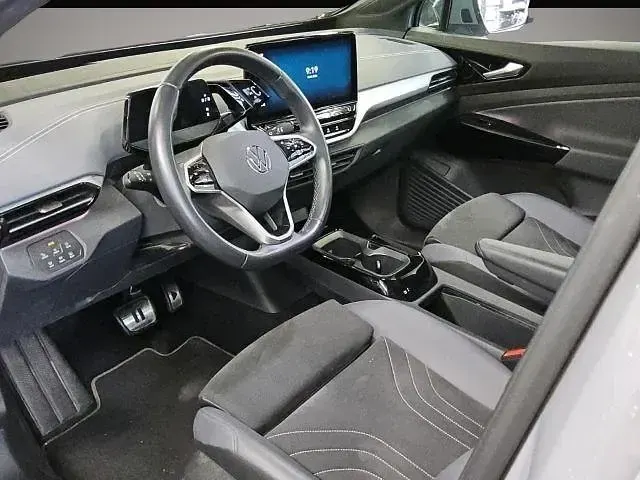 Gebraucht VW ID.5 Pro Performance 150 kW (204 PS) 2023 Manufacturer SUV