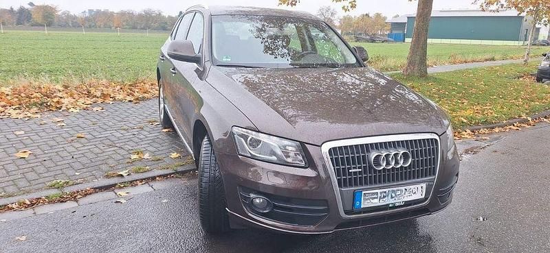 Braun Gebraucht 2011 Audi Q5 SUV | 16.800 € (Teuer) - Bild 1/4