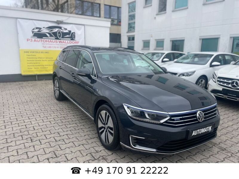 Grau Gebraucht 2018 VW Passat GTE Kombi | 19.890 € (Superpreis) - Bild 1/4