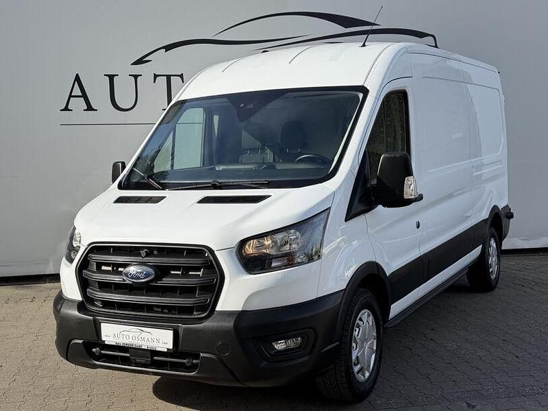 Gebraucht Ford Transit Trend 131 PS (96 kW) 2023 Frostweiã Van / Kleinbus