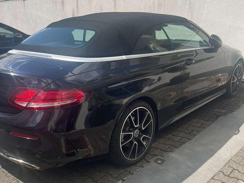 Schwarz Gebraucht 2018 Mercedes C300 AMG line Cabrio | 36.500 € (Etwas zu teuer) - Bild 1/4