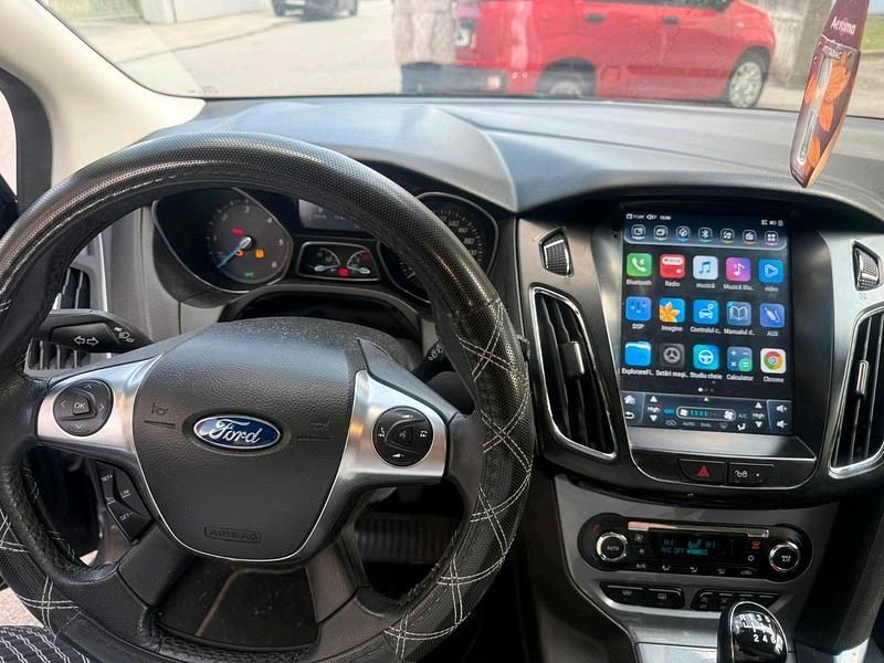 Gebraucht Ford Focus Titanium 116 PS (85 kW) 2014 Grau Kombi