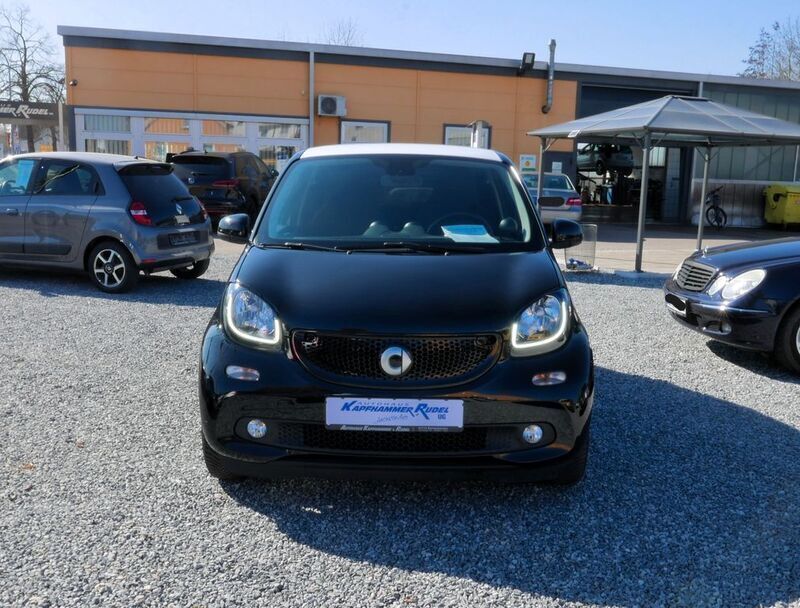 Gebraucht Smart ForFour Passion 71 PS (52 kW) 2016 Schwarz Kleinwagen