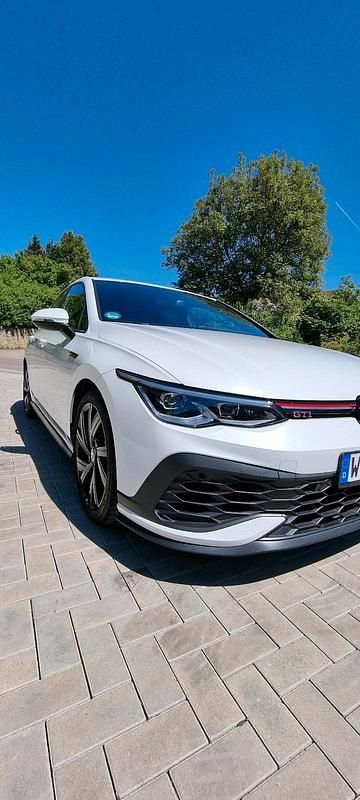Andere farben Gebraucht 2022 VW Golf VIII GTI Clubsport Kleinwagen | 29.500 € (Superpreis) - Bild 1/4