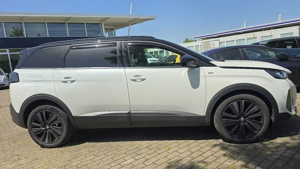 Gebraucht Peugeot 5008 GT 131 PS (96 kW) 2023 Weiß SUV