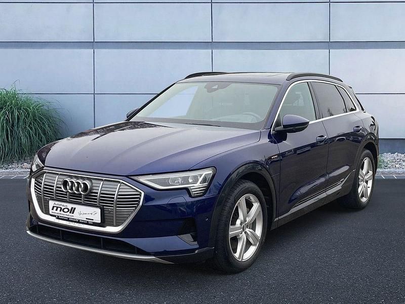 Gebraucht Audi e-tron Advanced Plus 300 kW (408 PS) 2019 Blau SUV