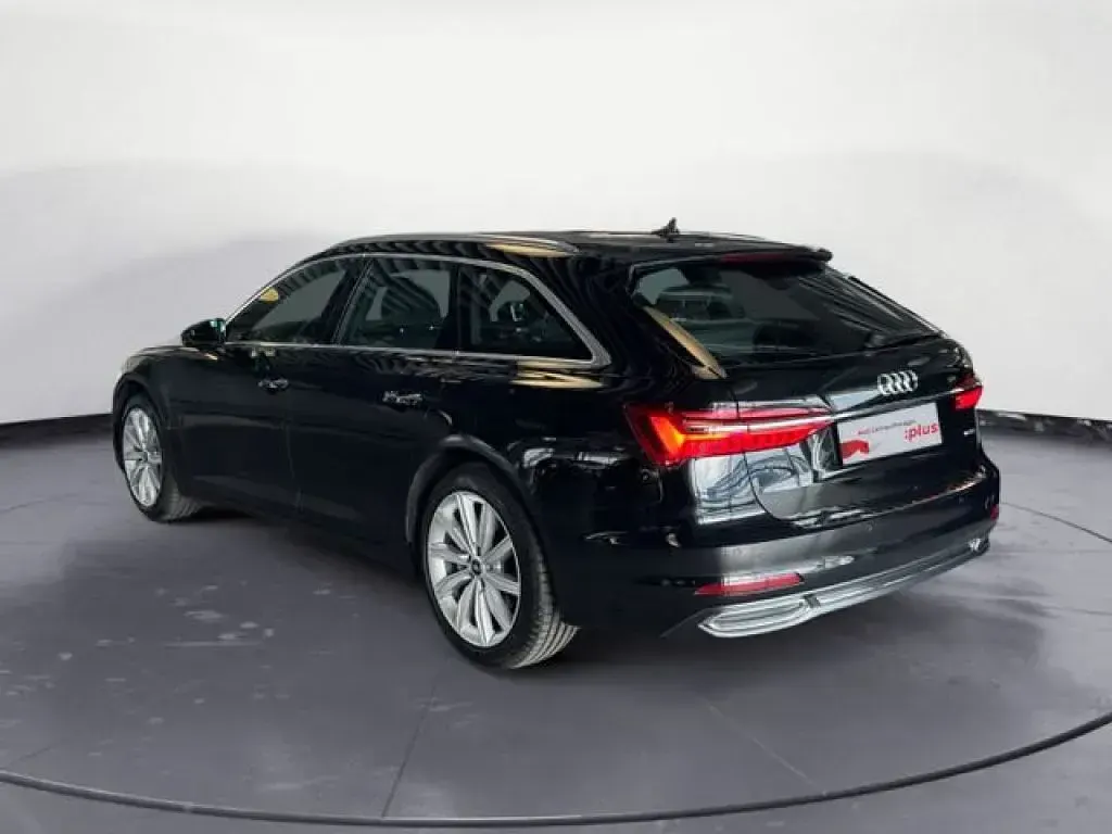 Gebraucht Audi A6 Design 265 PS (194 kW) 2023 Mythosschwarz Kombi