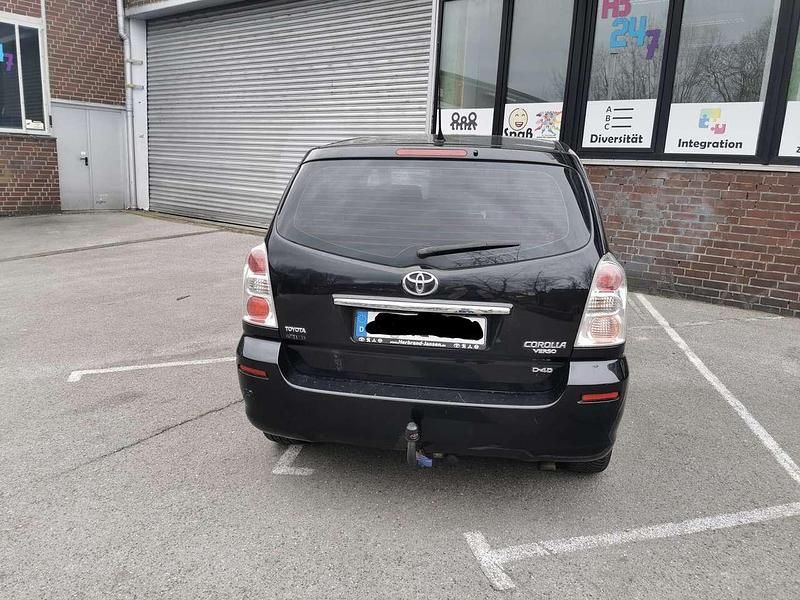 Gebraucht Toyota Corolla Verso Executive 136 PS (100 kW) 2006 Schwarz Van / Kleinbus