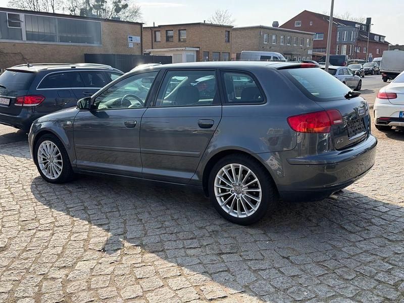 Gebraucht Audi A3 Ambition 105 PS (77 kW) 2007 Grau Kleinwagen