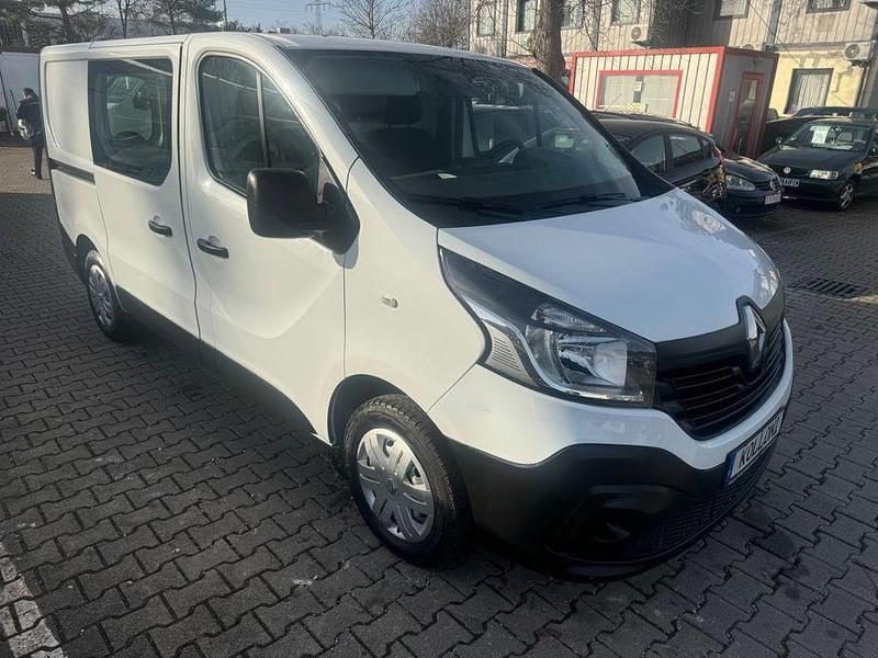 Gebraucht Renault Trafic Komfort 95 PS (69 kW) 2019 Weiß Van / Kleinbus