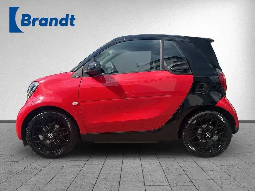 Gebraucht Smart ForTwo Cabrio Prime 71 PS (52 kW) 2019 Schwarz Cabrio