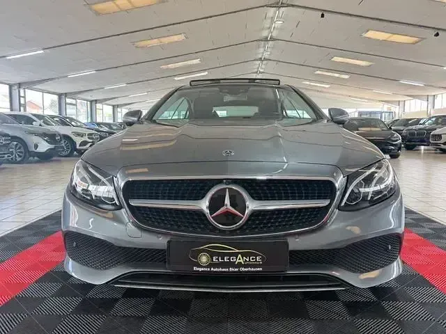 Second-hand Mercedes E200 184 CP (135 kW) 2019 Argintiu Coupe