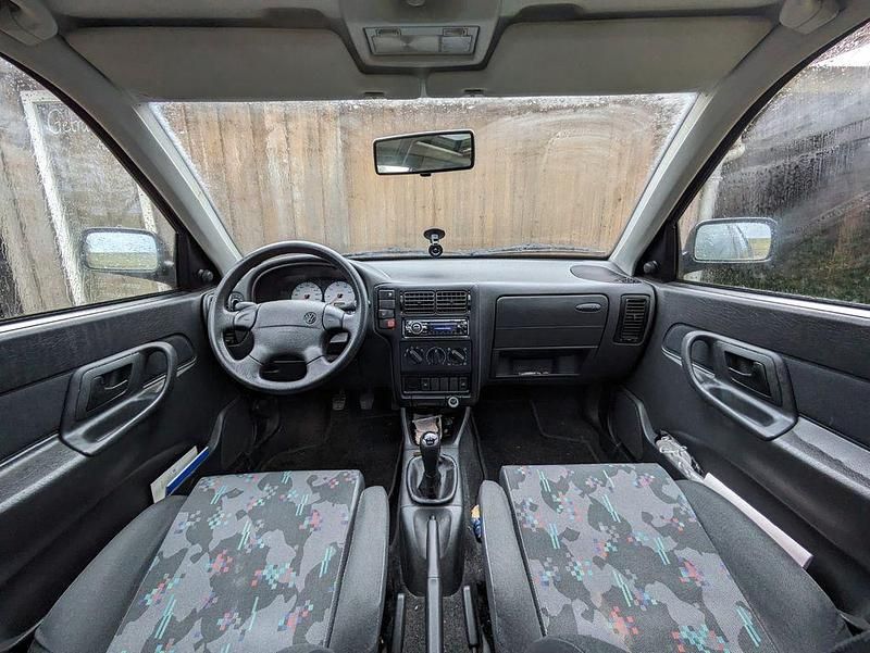 Gebraucht VW Polo Classicline 60 PS (44 kW) 1998 Schwarz Limousine