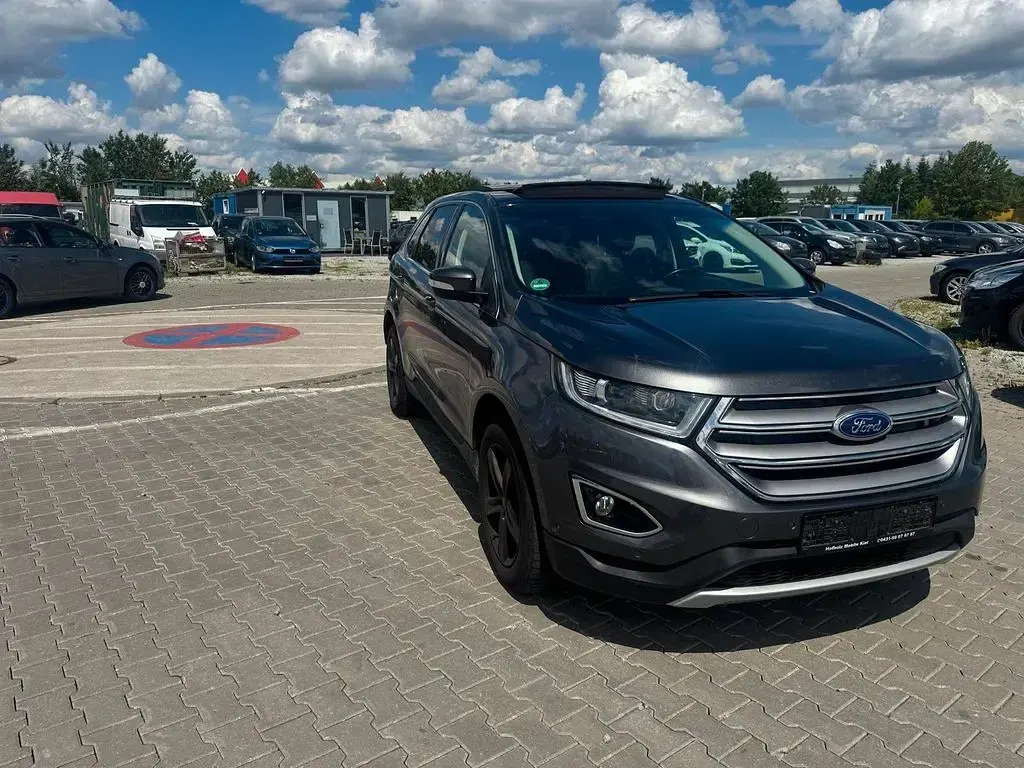 Gebraucht Ford Edge Titanium 211 PS (155 kW) 2017 Grau SUV