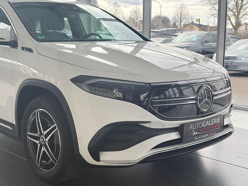 Gebraucht Mercedes EQA250 AMG 139 kW (190 PS) 2021 Weiß SUV